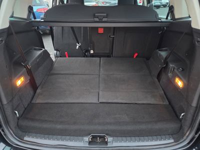 2016 Ford Grand C-Max