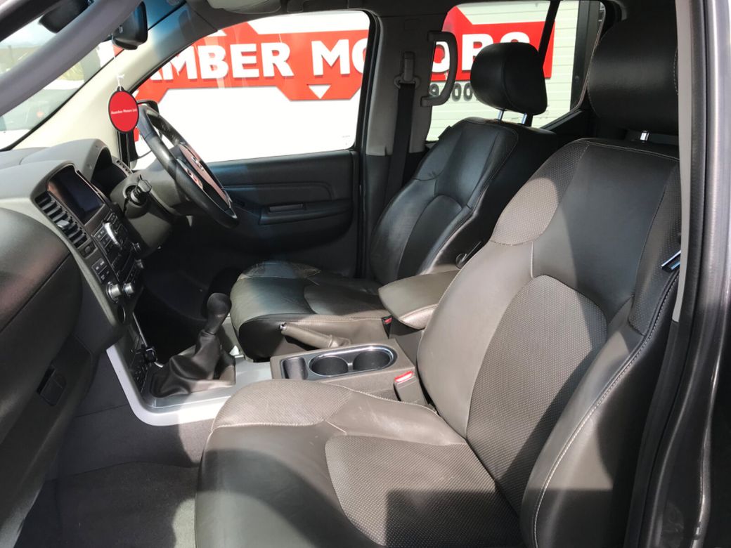 2015 Nissan Navara