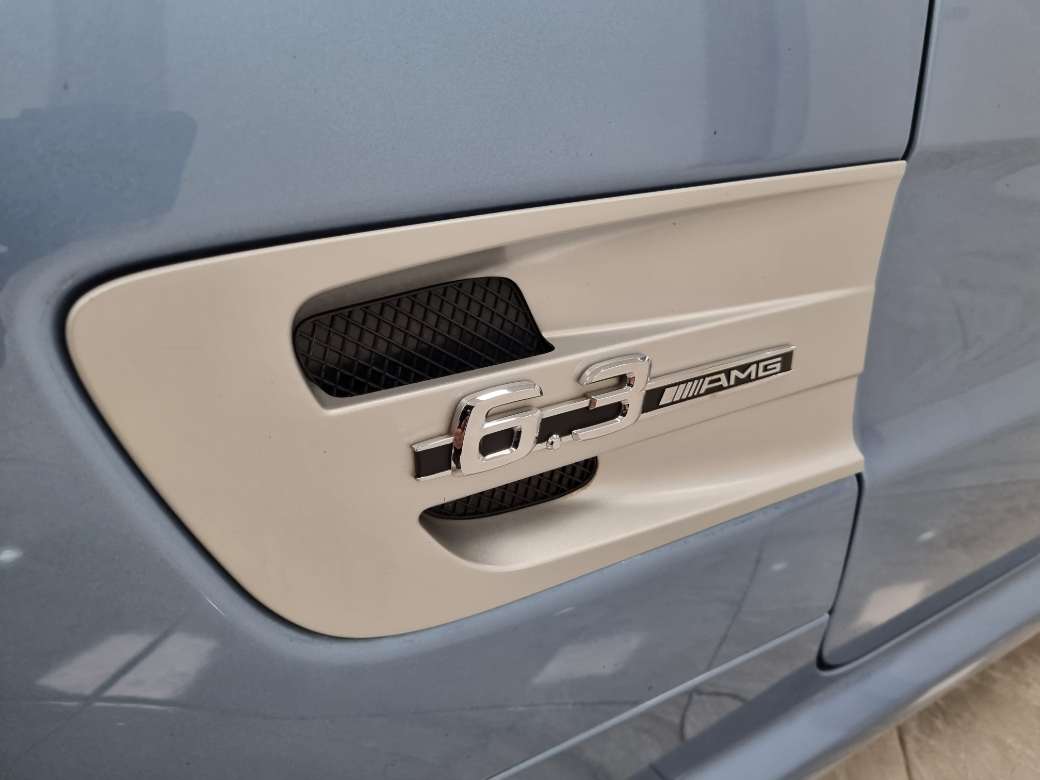 2010 Mercedes-Benz SL 63 AMG