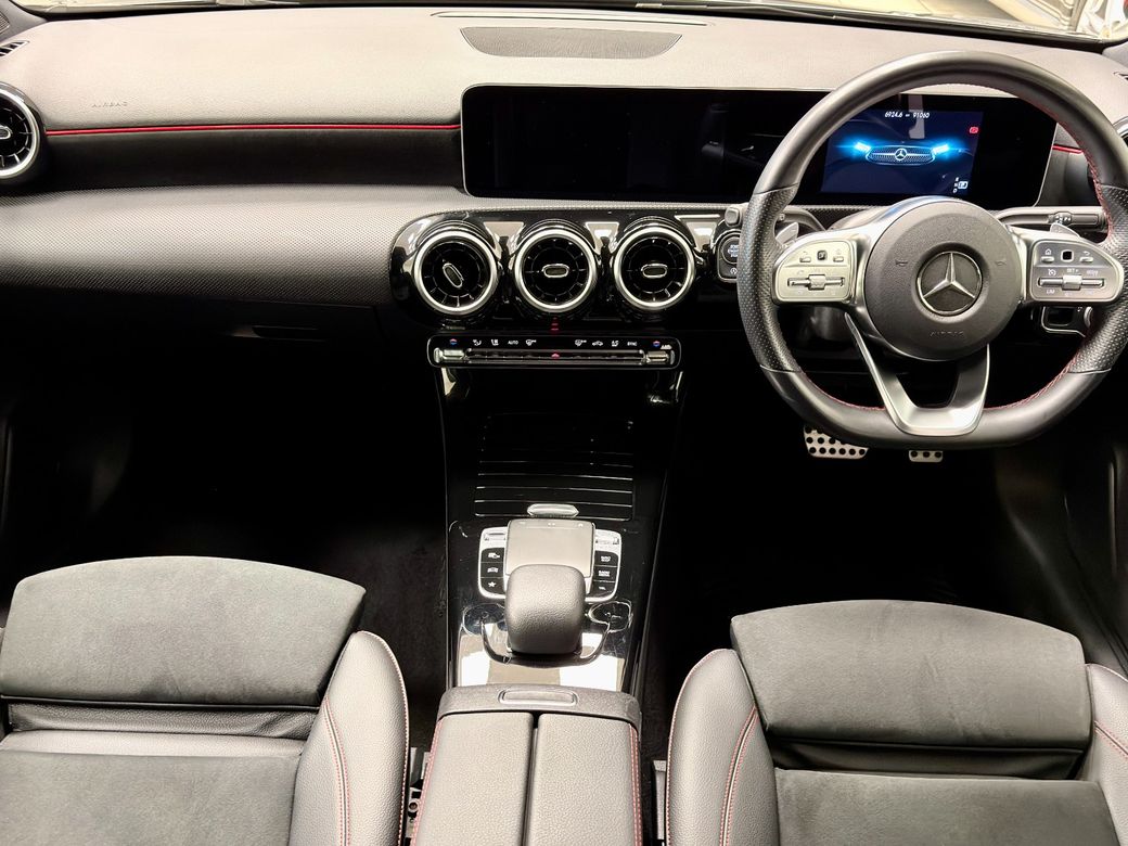 2019 Mercedes-Benz A 180