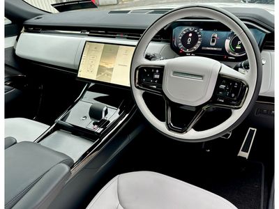 2025 Land Rover Range Rover