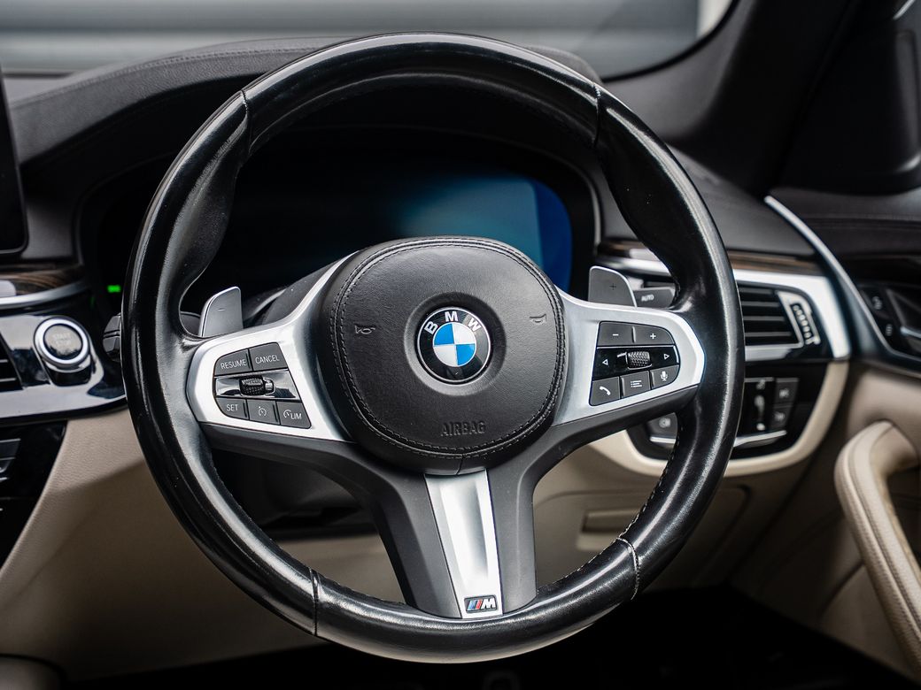2022 BMW 5 Series
