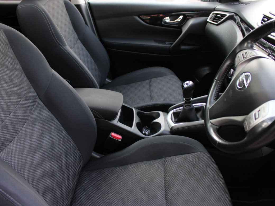 2015 Nissan Qashqai