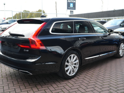 2021 Volvo V90
