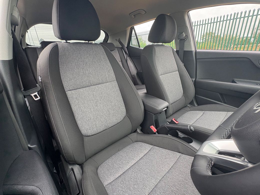 2025 Kia Stonic
