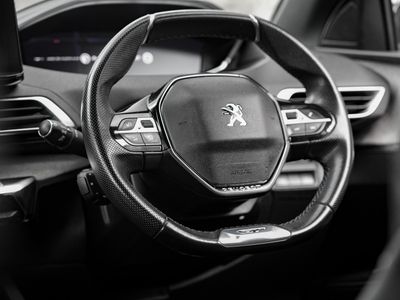 2022 Peugeot 5008