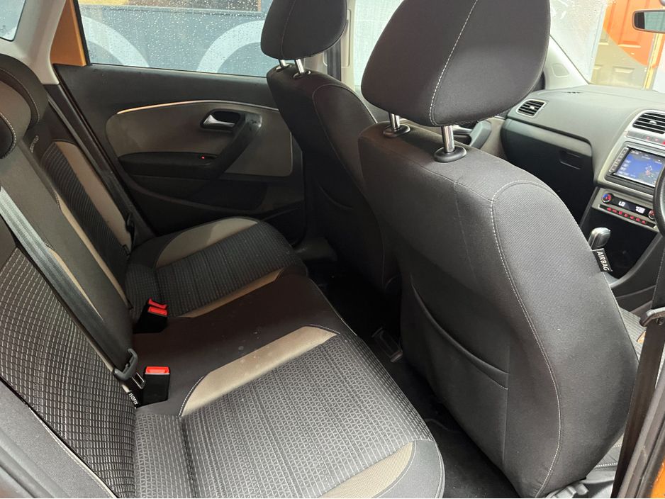 2016 Volkswagen Polo