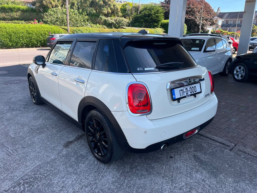 2017 Mini Hatch