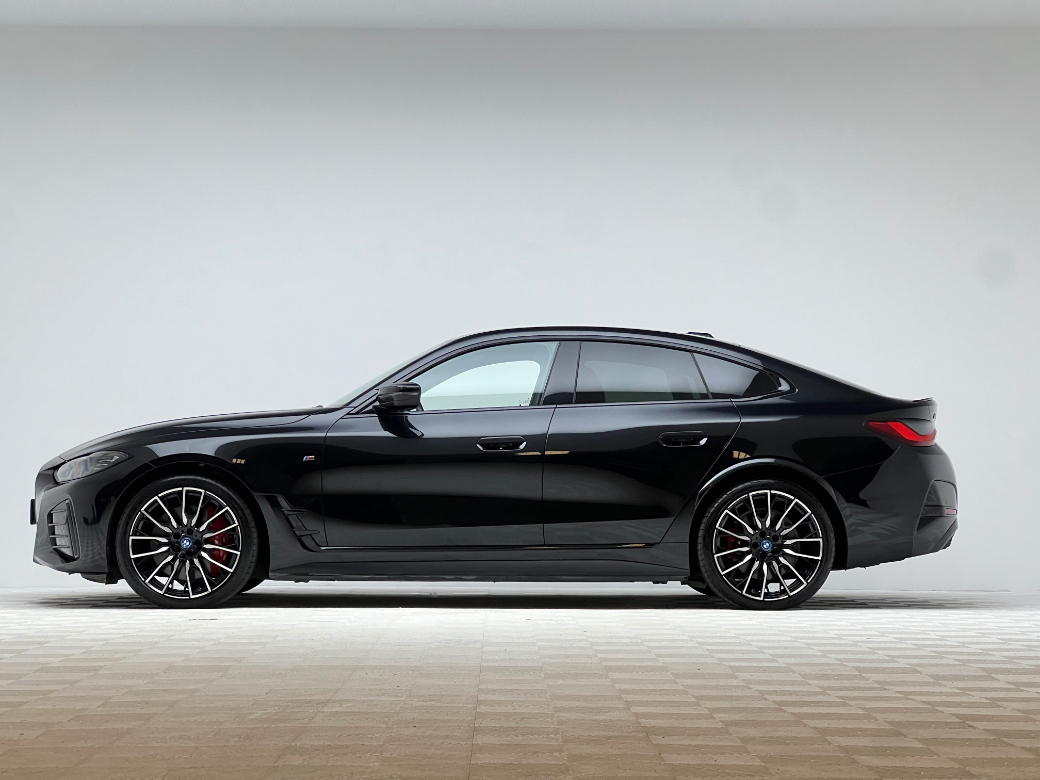 2023 BMW i4