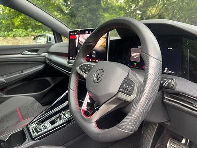 2025 Volkswagen Golf