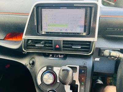 2016 Toyota Sienta
