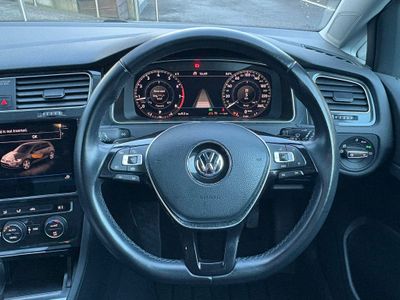 2019 Volkswagen Golf