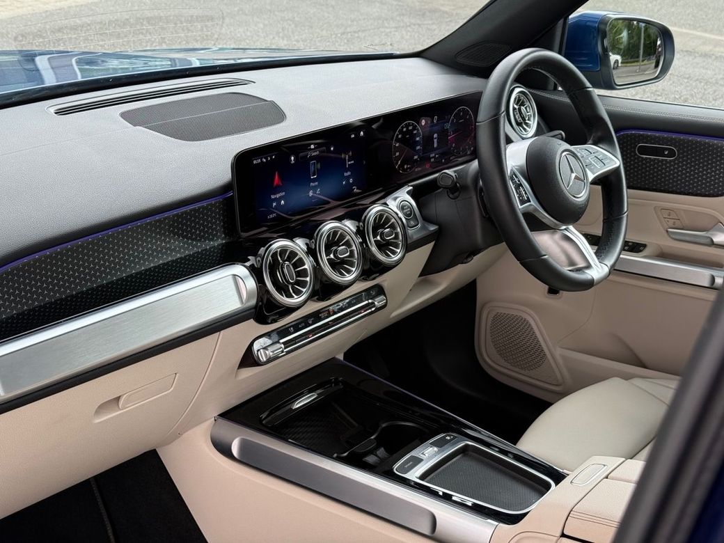2023 Mercedes-Benz GLB Class