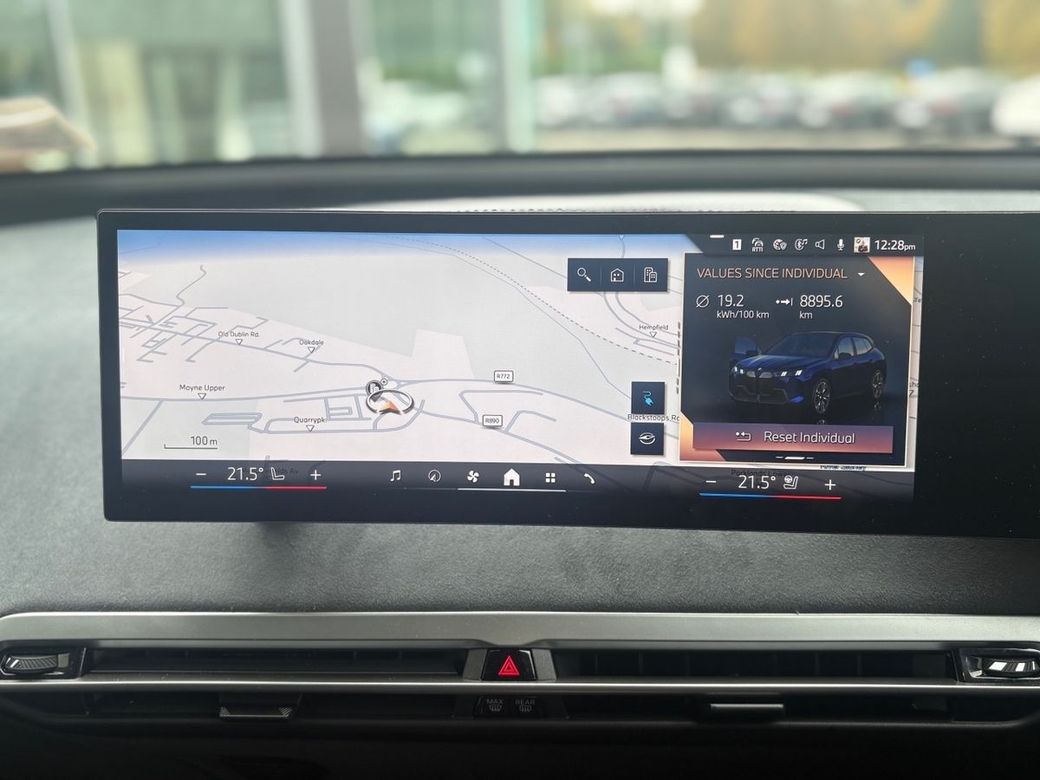2025 BMW iX