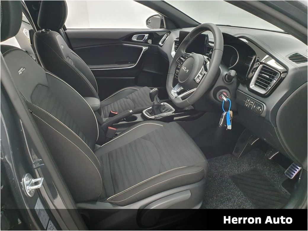 2025 Kia Ceed