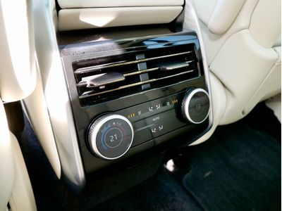 2025 Land Rover Range Rover