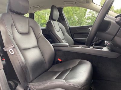 2022 Volvo XC60