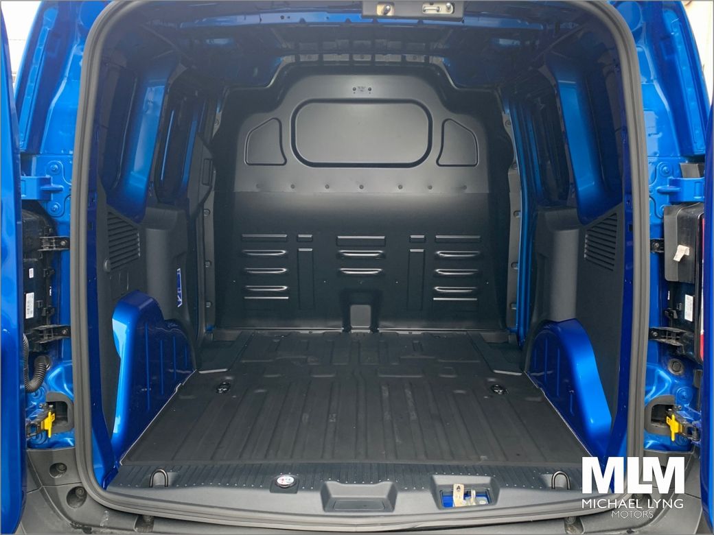 2026 Ford Transit Courier