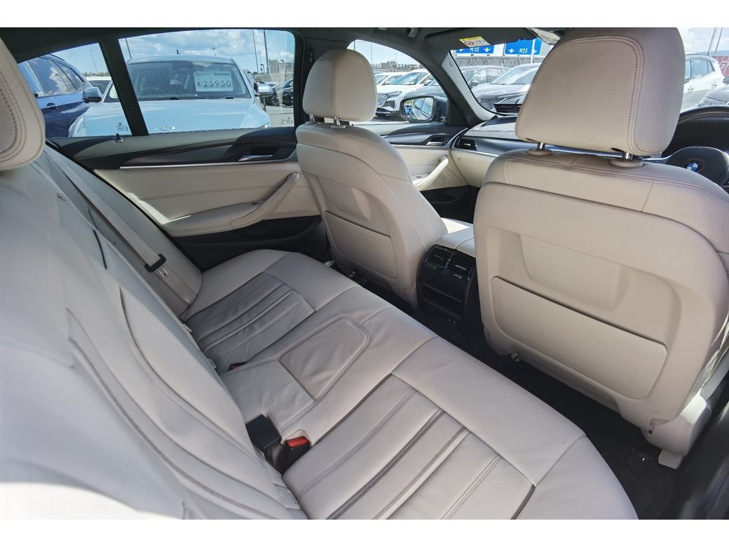 2022 BMW 5 Series