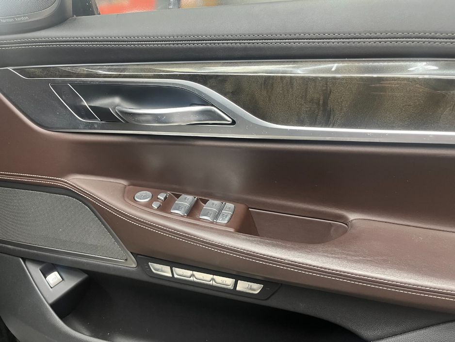 2016 BMW 7 Series
