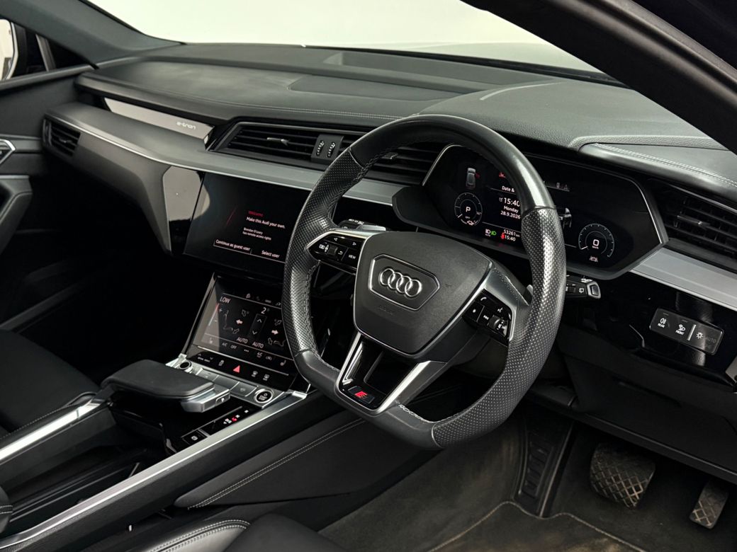 2023 Audi e-tron