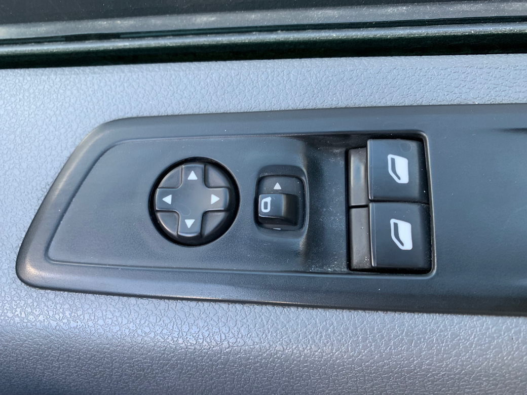 2021 Peugeot Expert