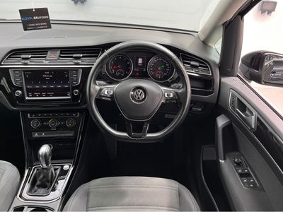 2016 Volkswagen Touran