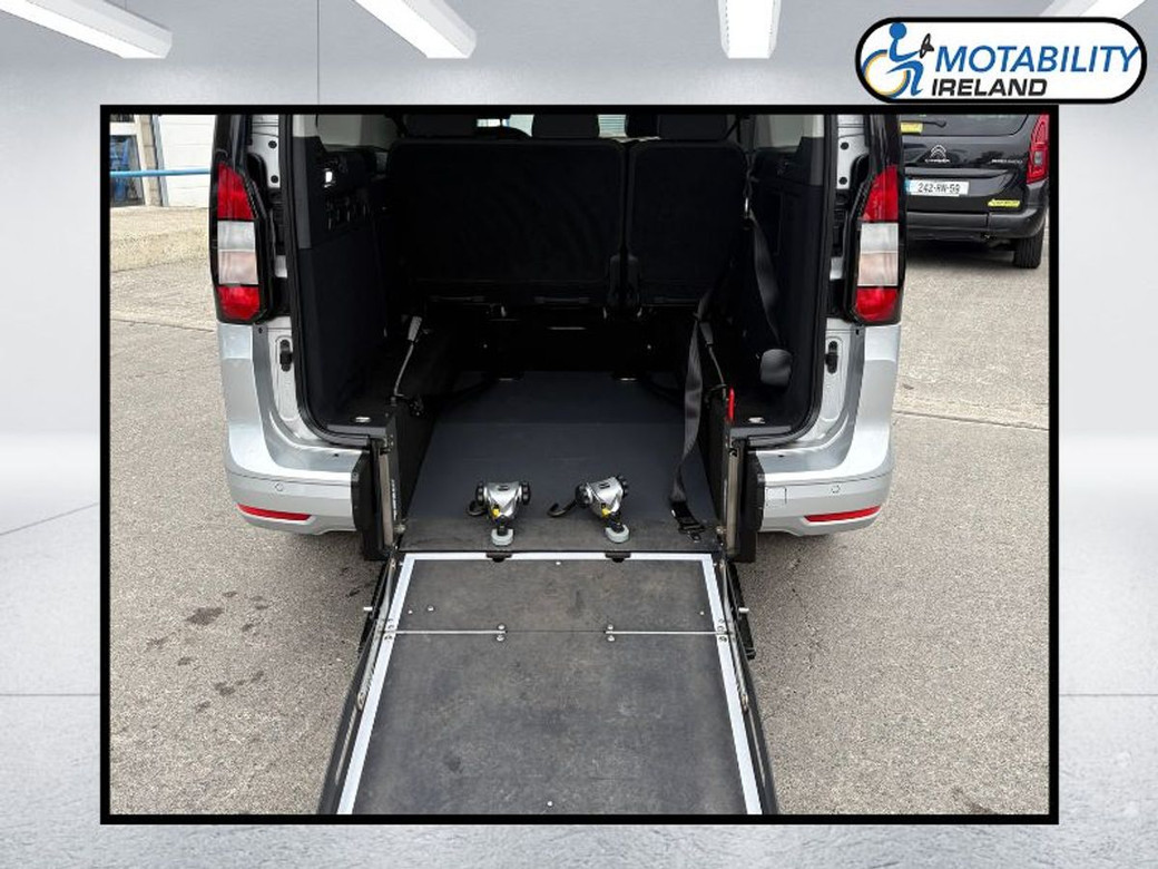 2024 Ford Transit Connect