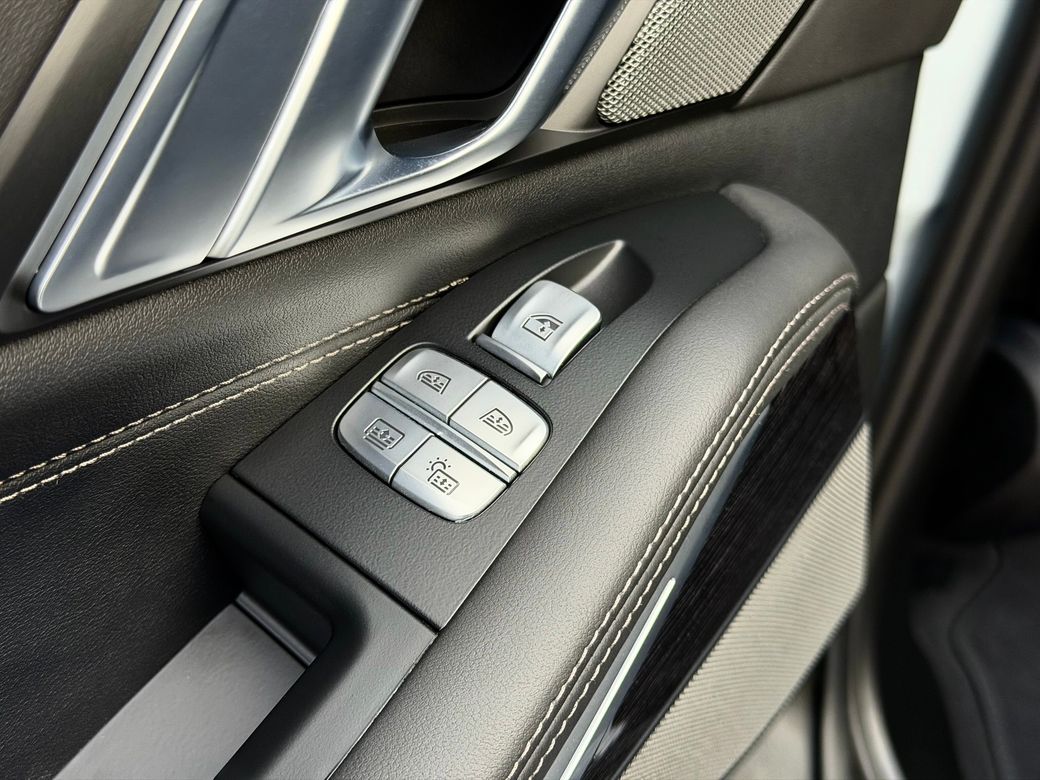 2024 BMW X7