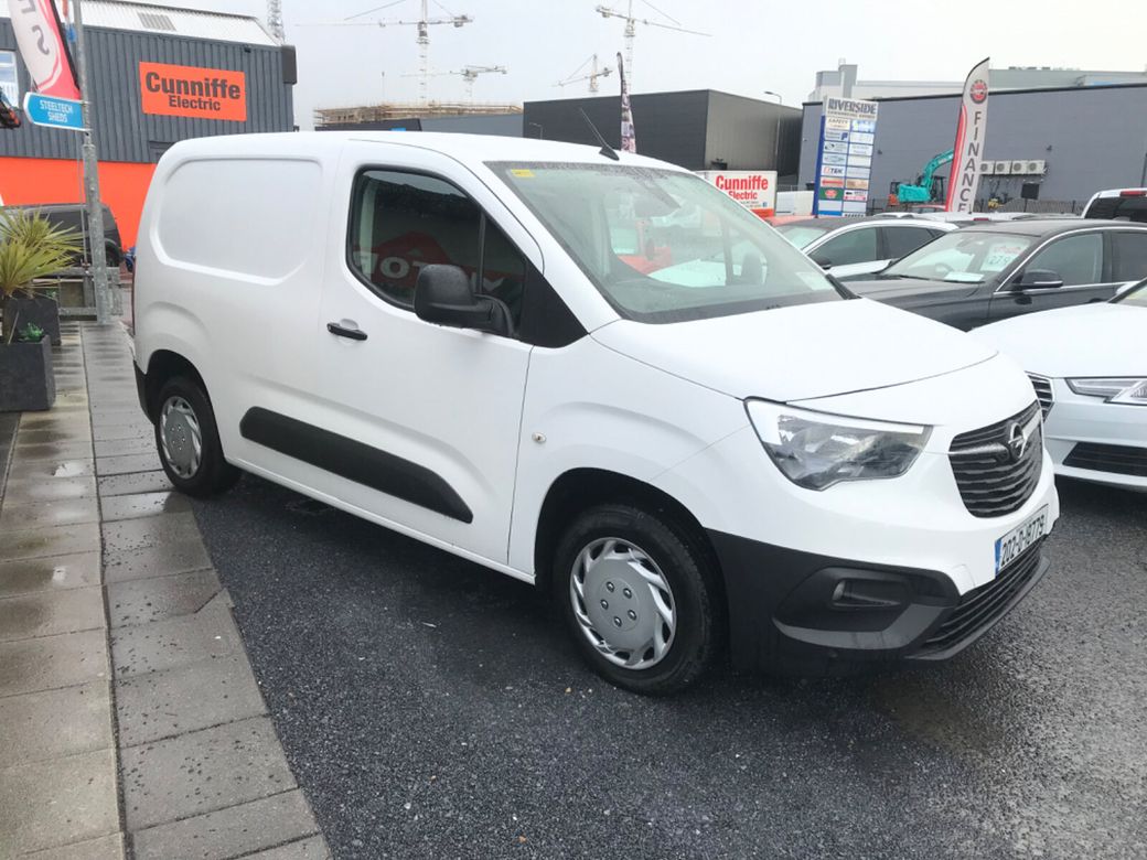 2020 Opel Combo