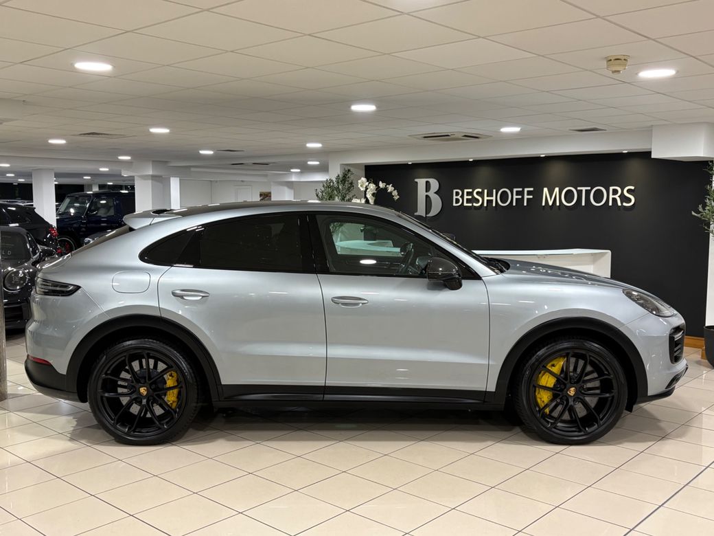 2022 Porsche Cayenne