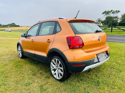 2015 Volkswagen Polo