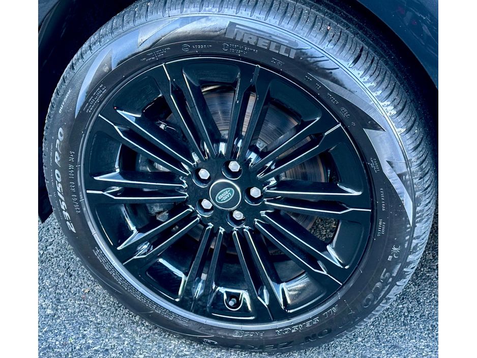 2025 Land Rover Range Rover Evoque