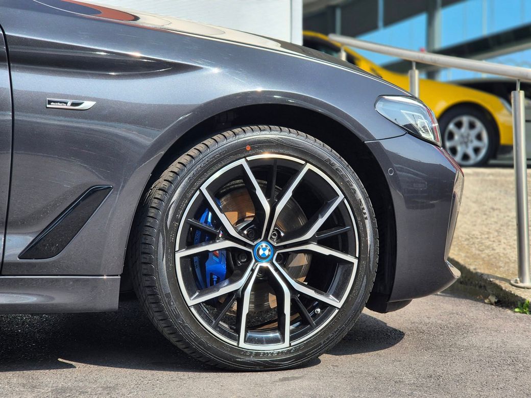 2023 BMW 5 Series
