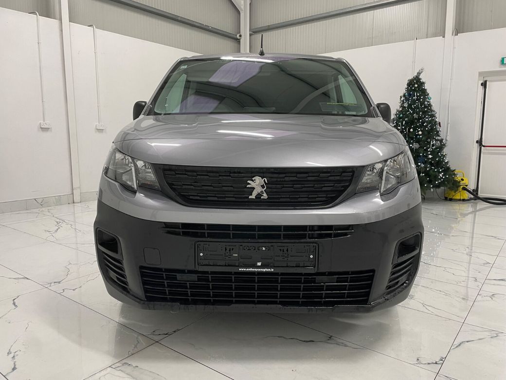 2024 Peugeot Partner