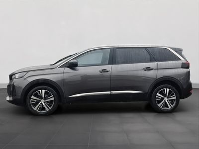 2023 Peugeot 5008