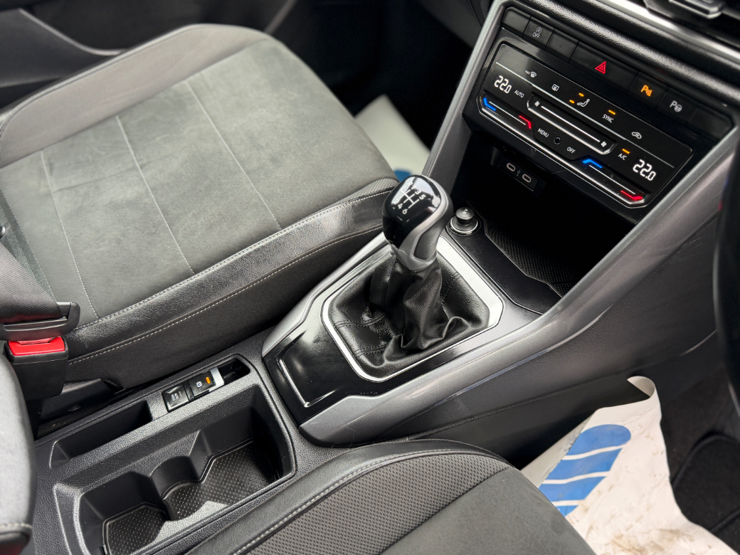 2023 Volkswagen T-Roc