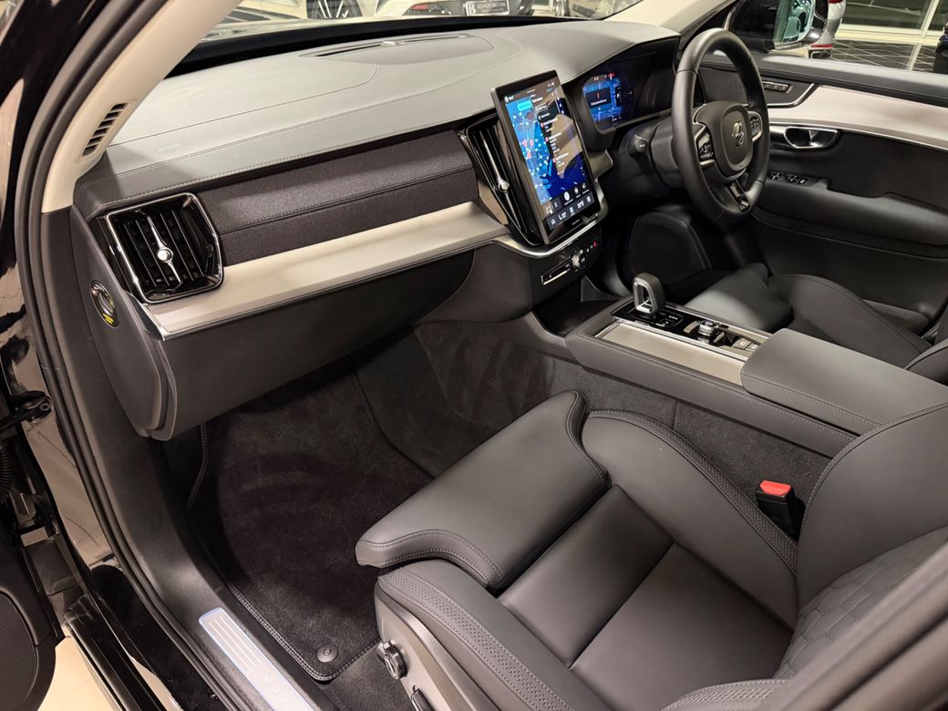 2025 Volvo XC90