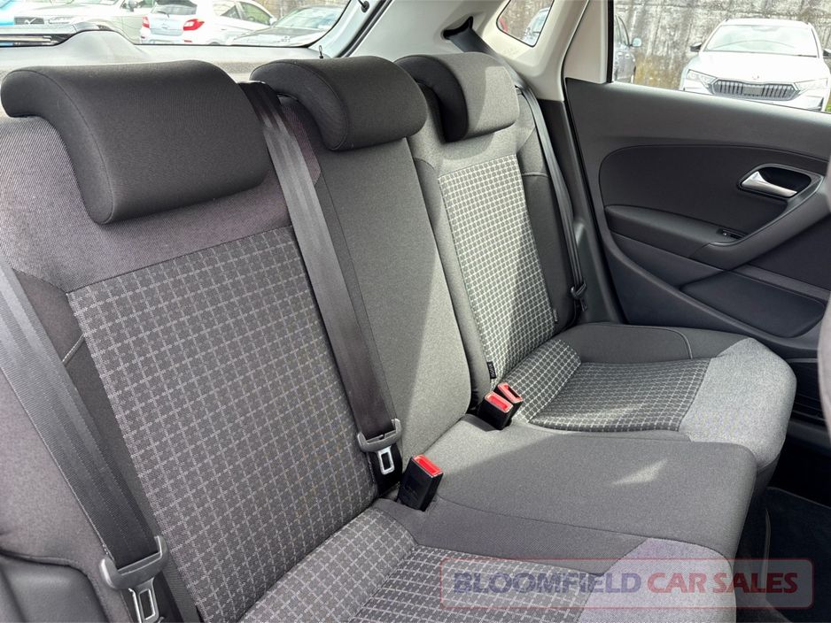 2017 Volkswagen Polo