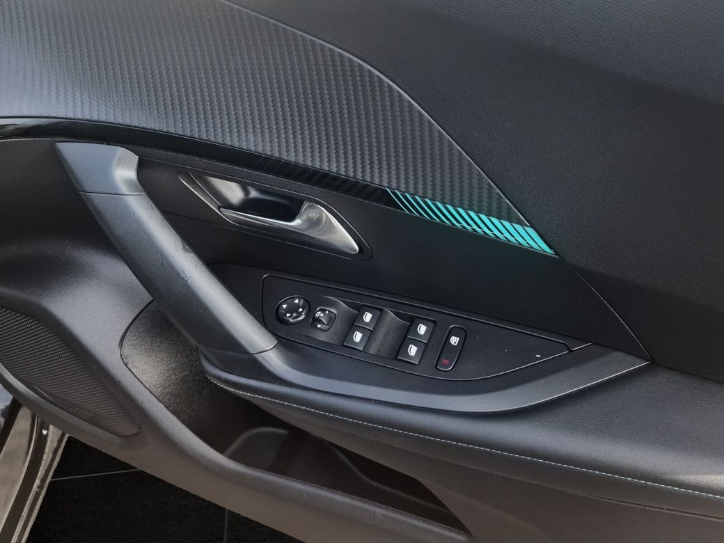 2023 Peugeot 2008