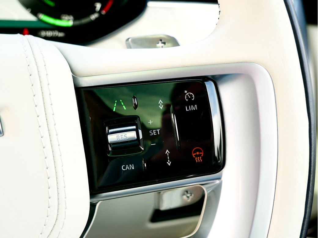 2025 Land Rover Range Rover