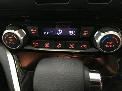 2017 Nissan Serena