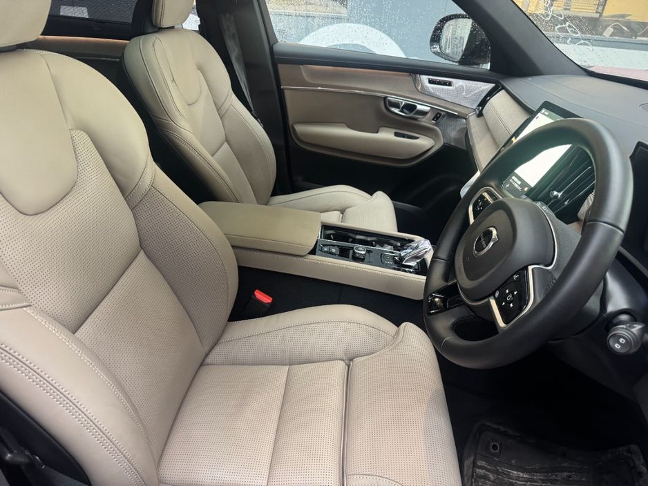 2025 Volvo XC90