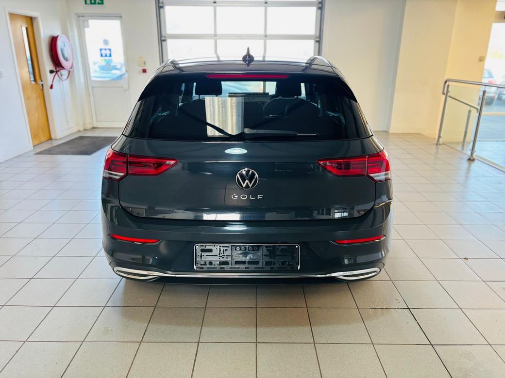 2022 Volkswagen Golf