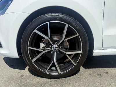2016 Volkswagen Polo