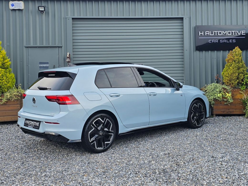 2025 Volkswagen Golf