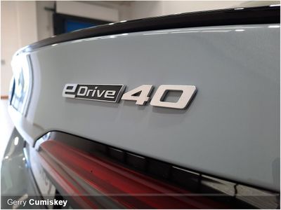 2026 BMW i5