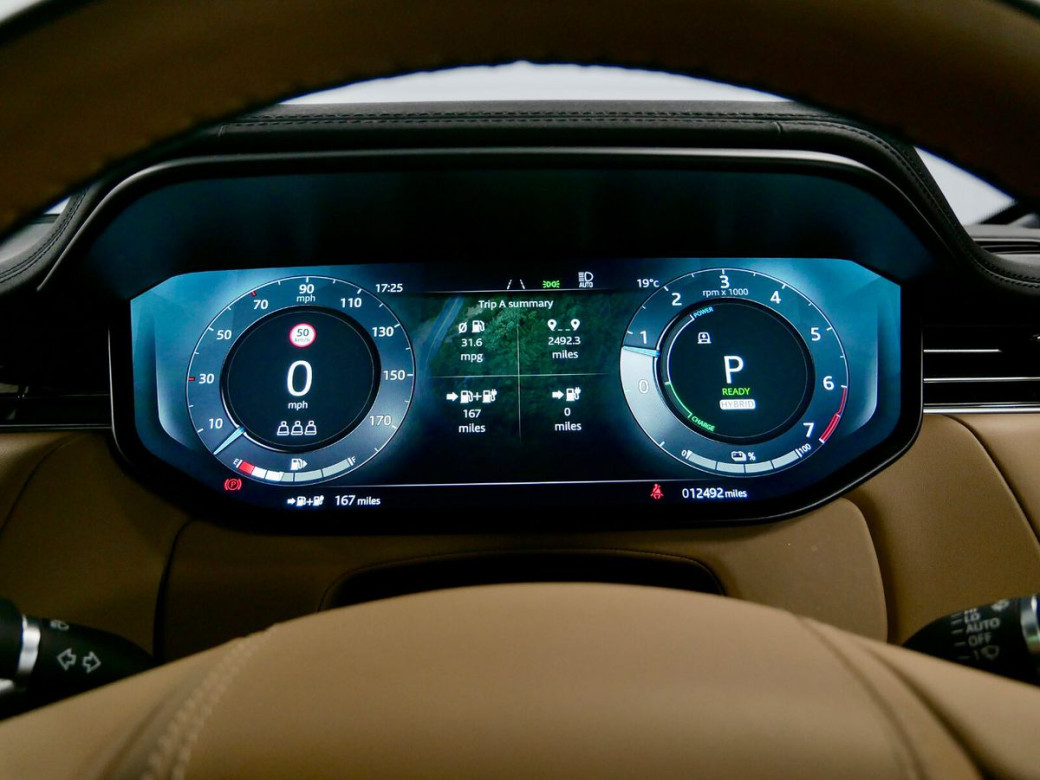 2025 Land Rover Range Rover Sport