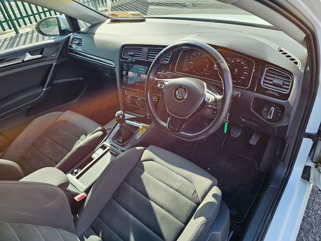 2019 Volkswagen Golf