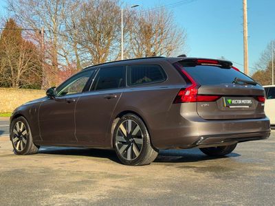 2025 Volvo V90